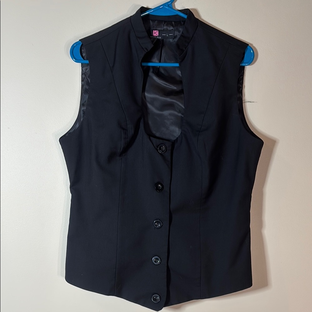 Black Sleeveless Button-Up Vest